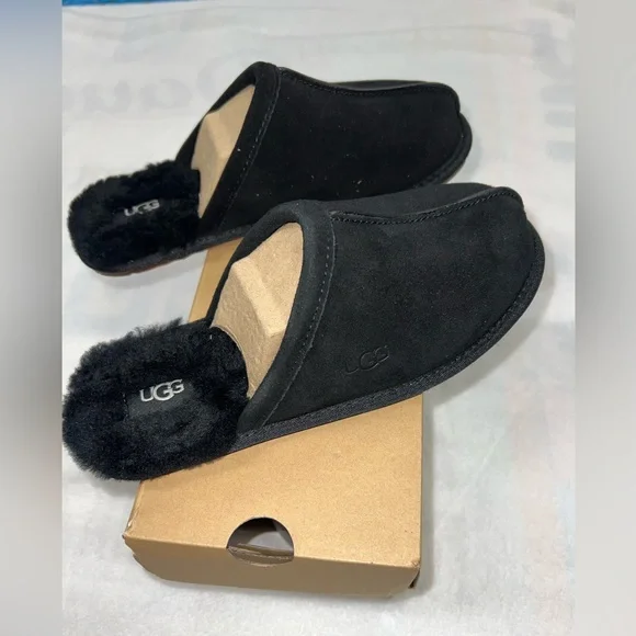 UGG®Pearle UGG plush™Scuff Slipper (Women)
NWB - Picture 3 of 13